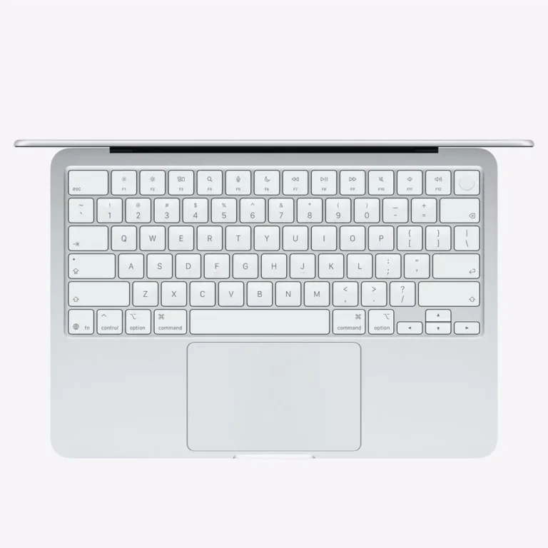Apple MacBook Neo 13 A18 Pro 6C CPU 5C GPU (NUMERO DE PARTE) 8GB 256GB Silver (1)