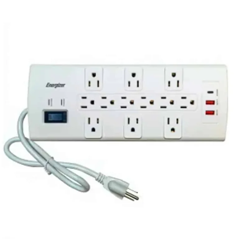 Interruptor de Sobrecarga Energizer - 12 Tomas / 3 Puertos (2 USB-A, 1 USB-C) / Cable 60 cm - YC-312FS-3U-P