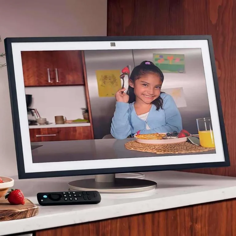 Televisor Amazon Echo Show 21 – 21” / Smart TV para la cocina y la organización del hogar – imagen 2