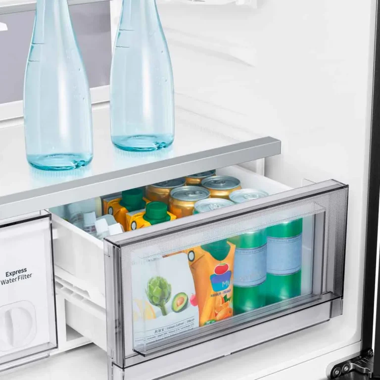 Refrigeradora Samsung FDR Bespoke AI Home - 23p³/ 657 L / 4 puertas / Blanco -RM90F66C1WAP – imagen 3