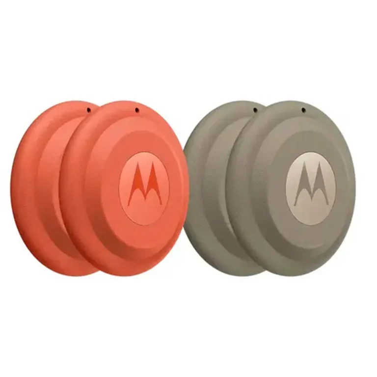Localizador inteligente Moto Tag 2 - 4 Pack - (2 x Arabesque) + (2 x Laurel Oak) – imagen 2