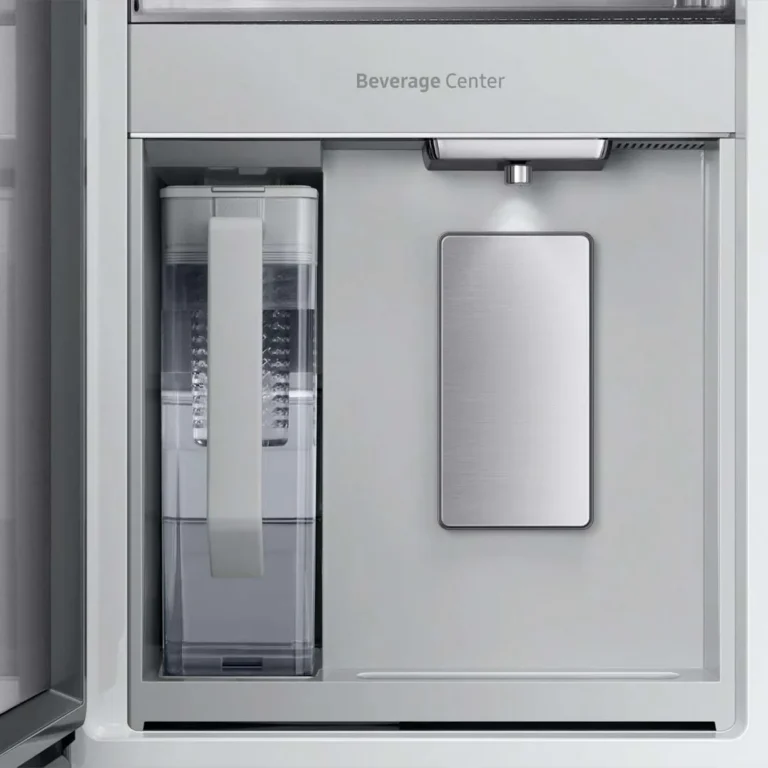 Refrigerador Samsung Bespoke AI – 4 puertas estilo francés - 23 pies cúbicos - RF23BB860012AA – imagen 3